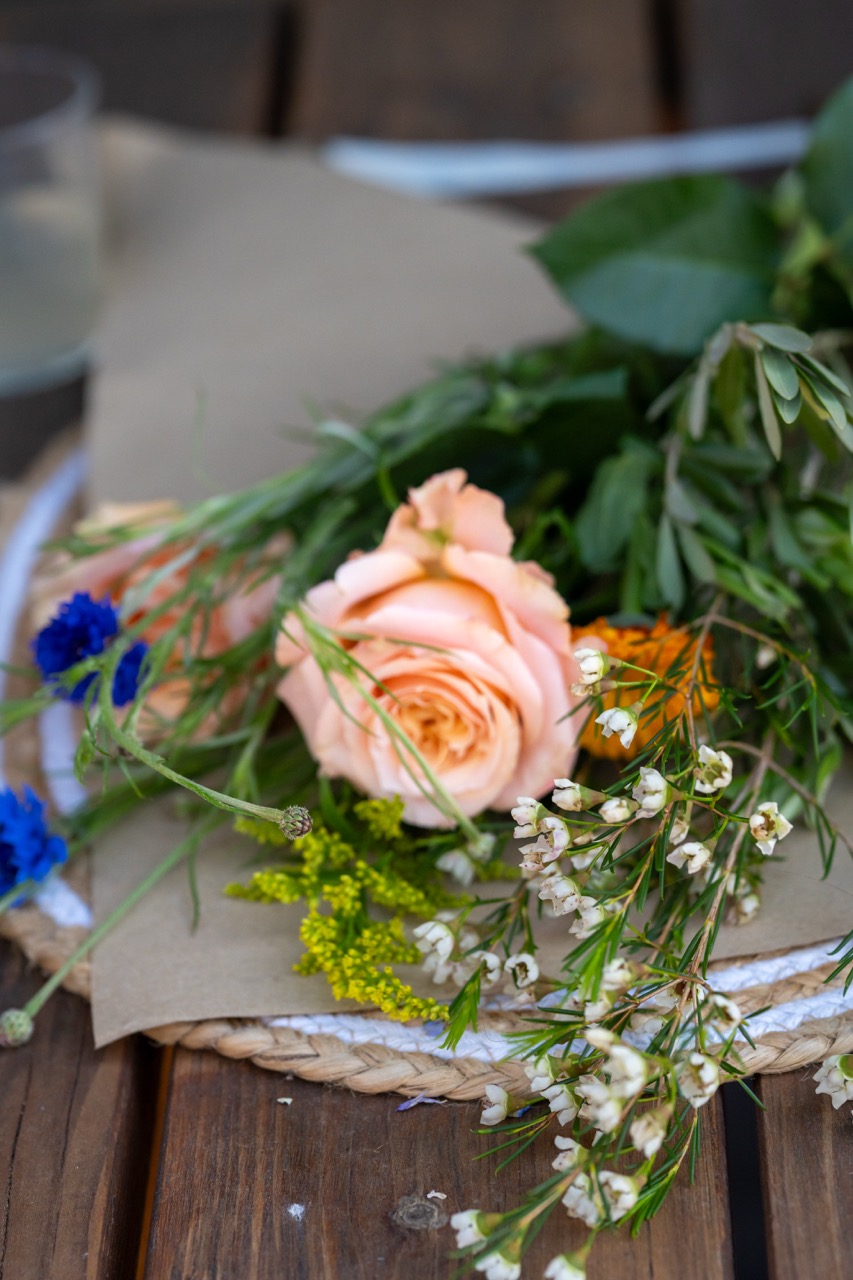 Ms. Bloom Bar floral experience