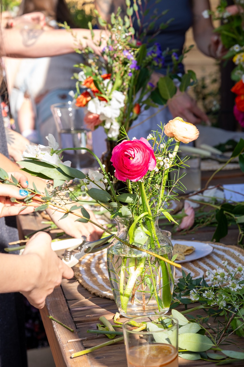 Ms. Bloom Bar floral experience